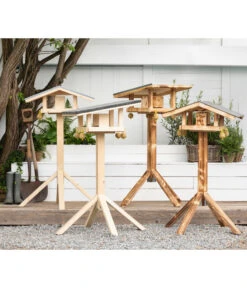 Dehner Natura Futterhaus Karwendel, Natur, Inkl. Ständer, Ca. B84,3/H127,2/T84,3 Cm 16 Dehner Natura Futterhaus Karwendel, Natur, Inkl. Ständer, Ca. B84,3/H127,2/T84,3 Cm -Gartenmöbelgeschäft 6622872 6622898 6622906 6622922 WE MO 002 NVHRofanKarwendel