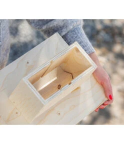 Dehner Natura Futterhaus Karwendel, Natur, Inkl. Ständer, Ca. B84,3/H127,2/T84,3 Cm 19 Dehner Natura Futterhaus Karwendel, Natur, Inkl. Ständer, Ca. B84,3/H127,2/T84,3 Cm -Gartenmöbelgeschäft 6622872 6622898 6622906 6622922 WE MO 007 NVHRofanKarwendel