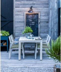 Dehner Stapelstuhl Stockholm -Gartenmöbelgeschäft 6714695 6713820 WE MO 001 GruppeStockholm